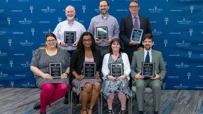 Students receive Academic Excellence Awards