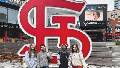 English Honor Students Attend St. Louis Conference