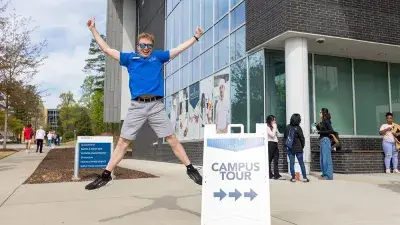People line up to attend Wake Tech's Spring 2026 Open House.