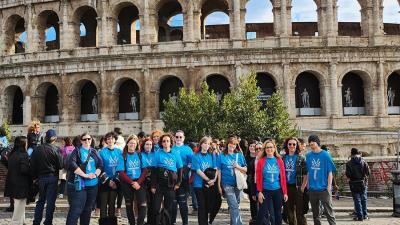 Students Study in Rome