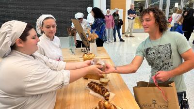 College Hosts Popular Bakers' Row