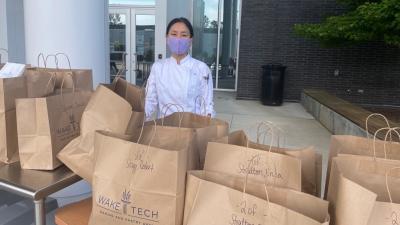 Wake Tech Hosts Curbside Bakers’ Row 