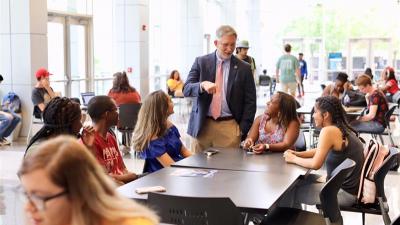 Wake Tech President Dr. Scott Ralls and Students 