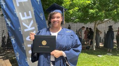 College Celebrates Spring Graduates 