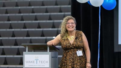 College Hosts First Entrepreneur Pitch Competition 