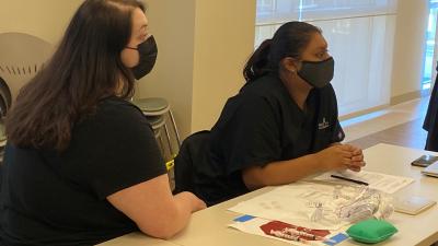 Wake Tech Pharmacy Technology Students Train to Administer Vaccines 