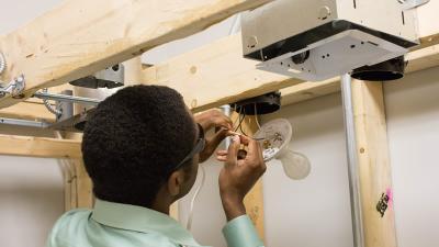 Electrical Systems Technology Image
