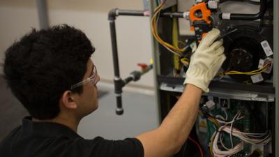 Air Conditioning, Heating, and Refrigeration Technology Technician