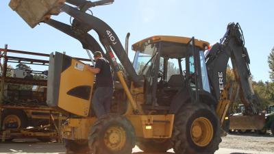 Heavy Equipment Operator Image