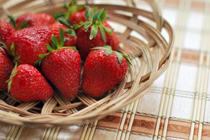 a833a235-8d28-4220-b7fc-71f4968cef49.jpg Spring Strawberry Fest
