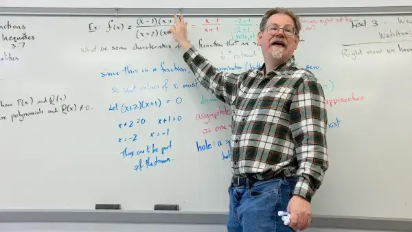 Wake Tech Senior Professor of Mathematics Seth McElvaney teaches a pre-calculus class. (Court Johnson/Wake Tech)
